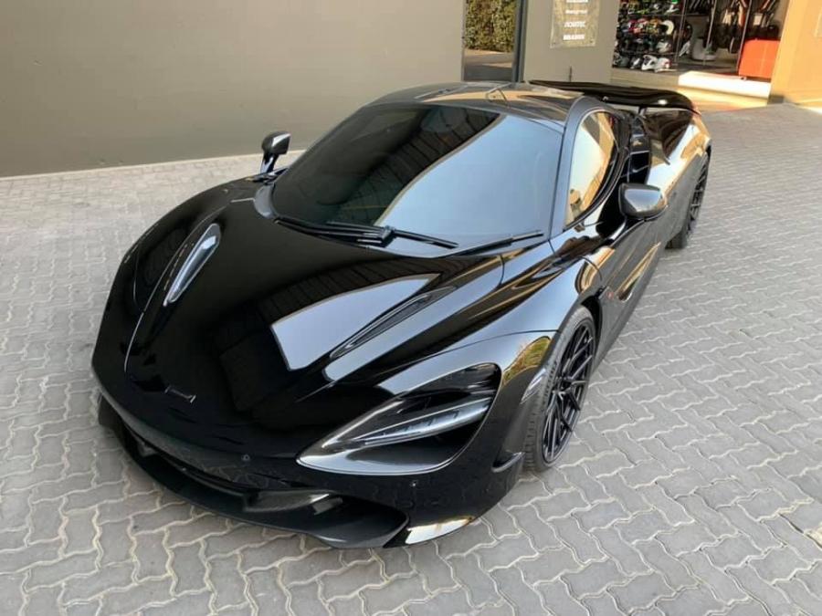  McLaren 720S by RACE! on Vossen Wheels 2019 года  (фото 20 из 21)